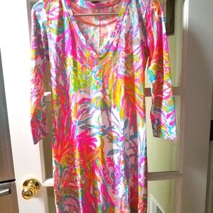 Lilly Pulitzer XS 3/4 multicolor t shirt d…